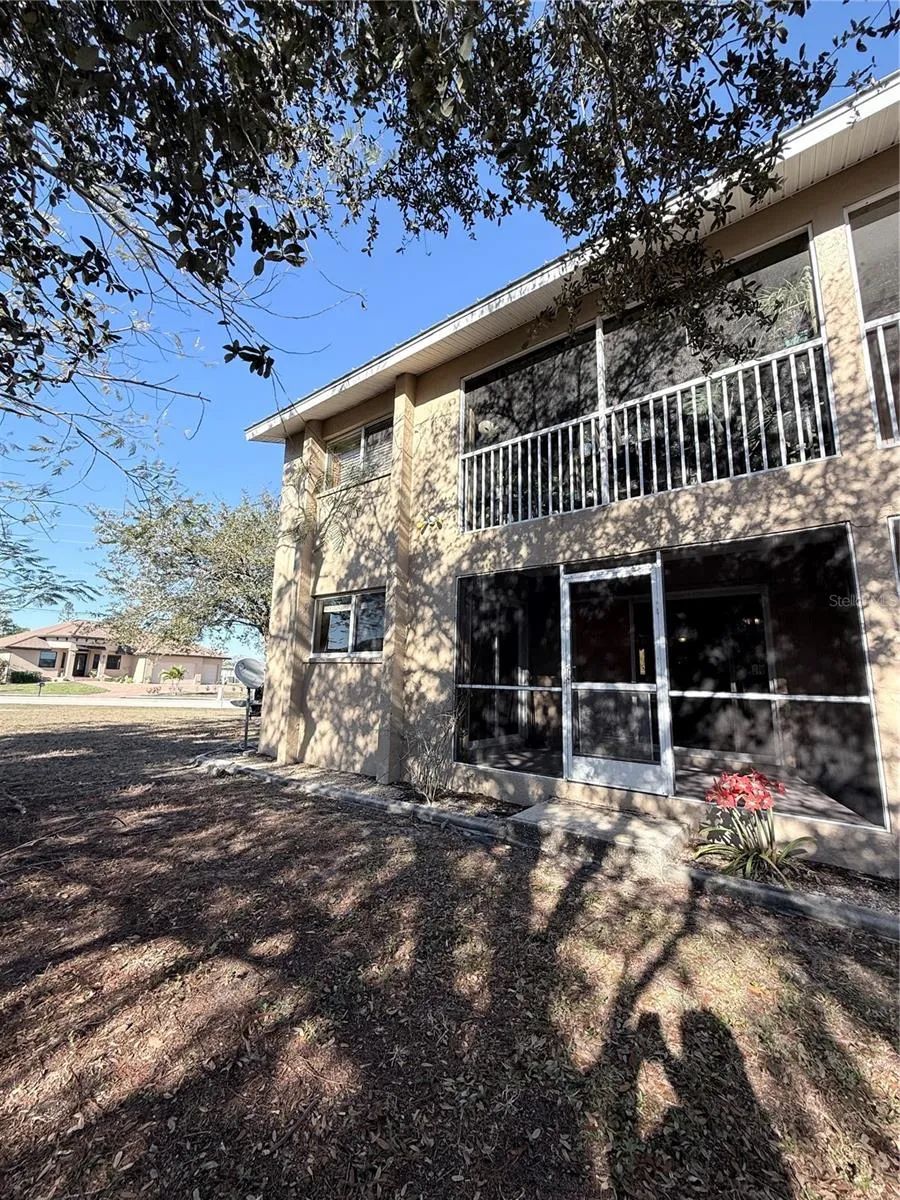 2845 MAGDALINA AVENUE #4 Punta Gorda, FL 33950