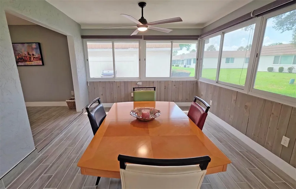 5468 RIVERBLUFF CIRCLE #V-40 Sarasota, FL 34231