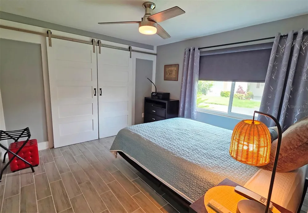 5468 RIVERBLUFF CIRCLE #V-40 Sarasota, FL 34231