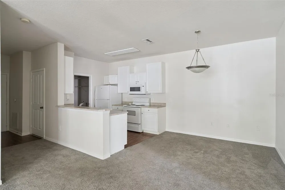 6005 HEMINGWAY CIRCLE Haines City, FL 33844