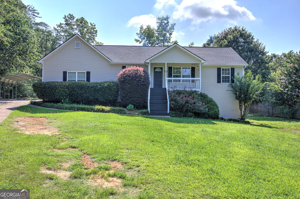 49 Indian Hills DR Rydal, GA 30171