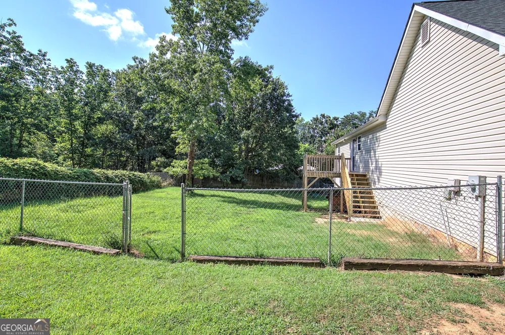 49 Indian Hills DR Rydal, GA 30171