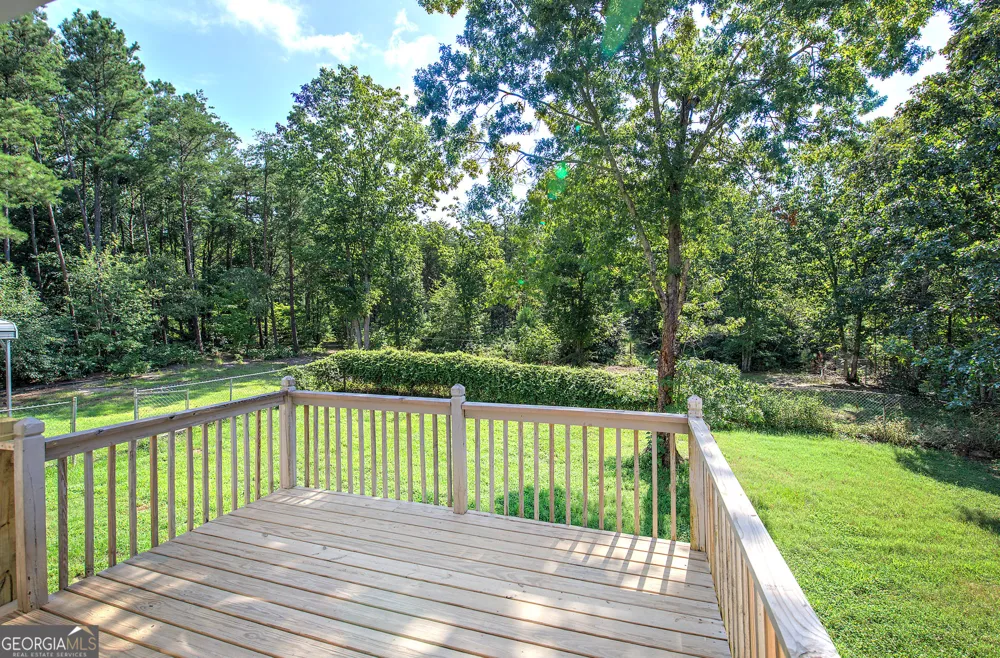 49 Indian Hills DR Rydal, GA 30171