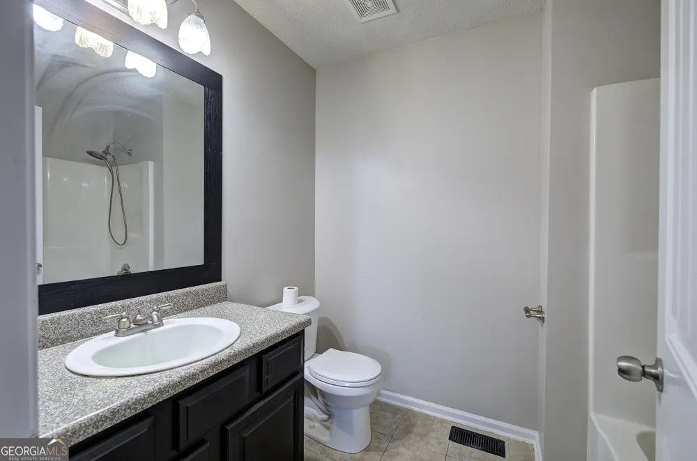 49 Indian Hills DR Rydal, GA 30171