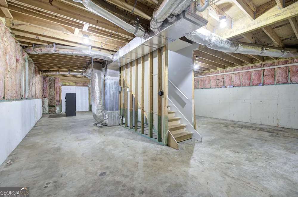 49 Indian Hills DR Rydal, GA 30171