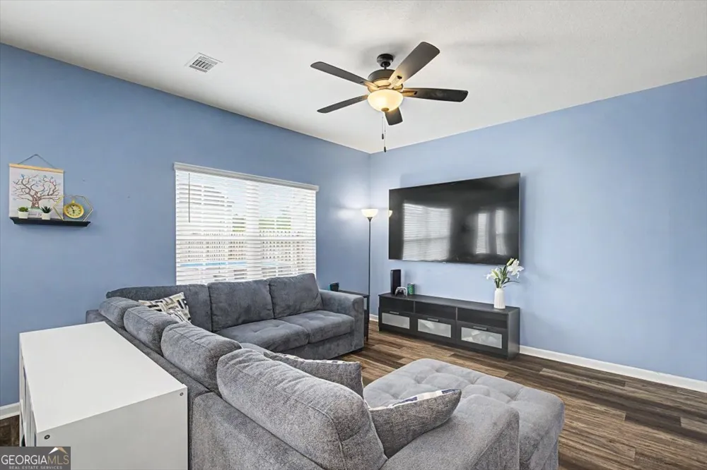 167 Courage WAY Hinesville, GA 31313