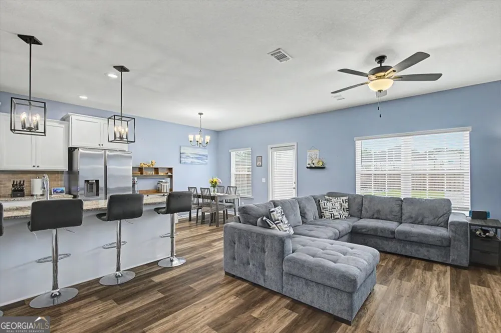 167 Courage WAY Hinesville, GA 31313