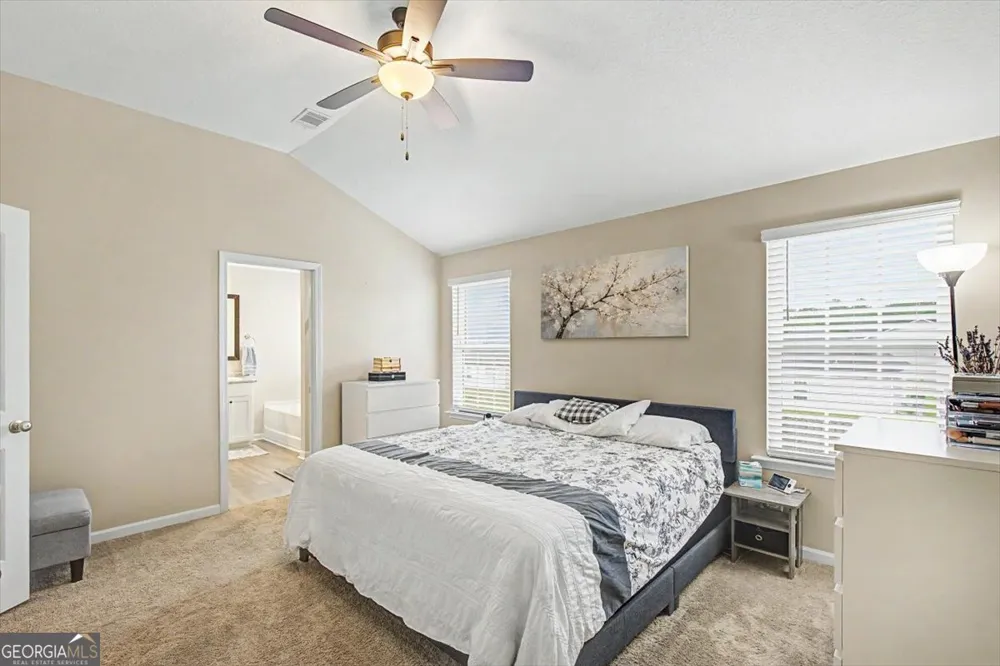 167 Courage WAY Hinesville, GA 31313