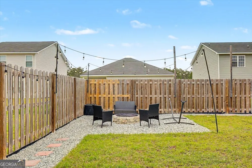 167 Courage WAY Hinesville, GA 31313