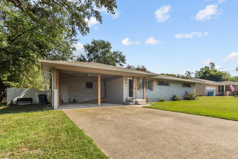 501 Linda Kay Drive Winnsboro, TX 75494