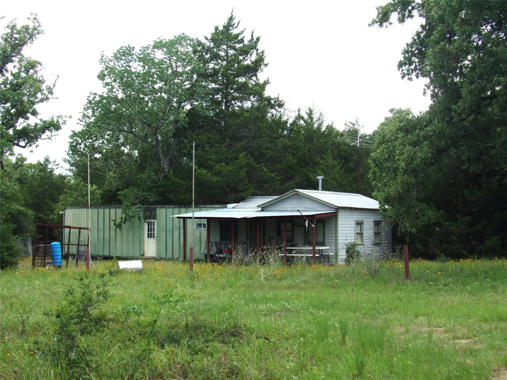 1588 Deer Hollow Road Weimar, TX 78962