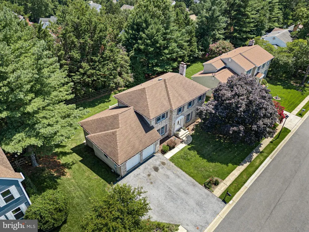 119 E WILKERDEAN DRIVE E Newark, DE 19711