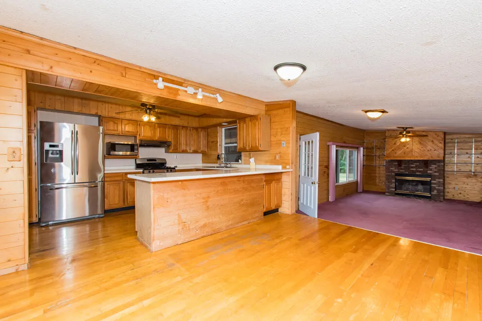 1916 Romence Road Portage, MI 49024