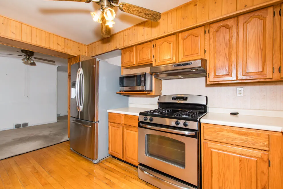 1916 Romence Road Portage, MI 49024