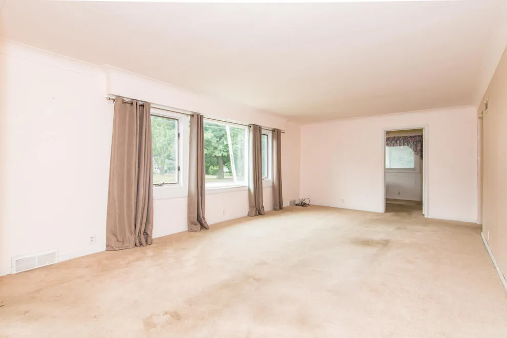 1916 Romence Road Portage, MI 49024