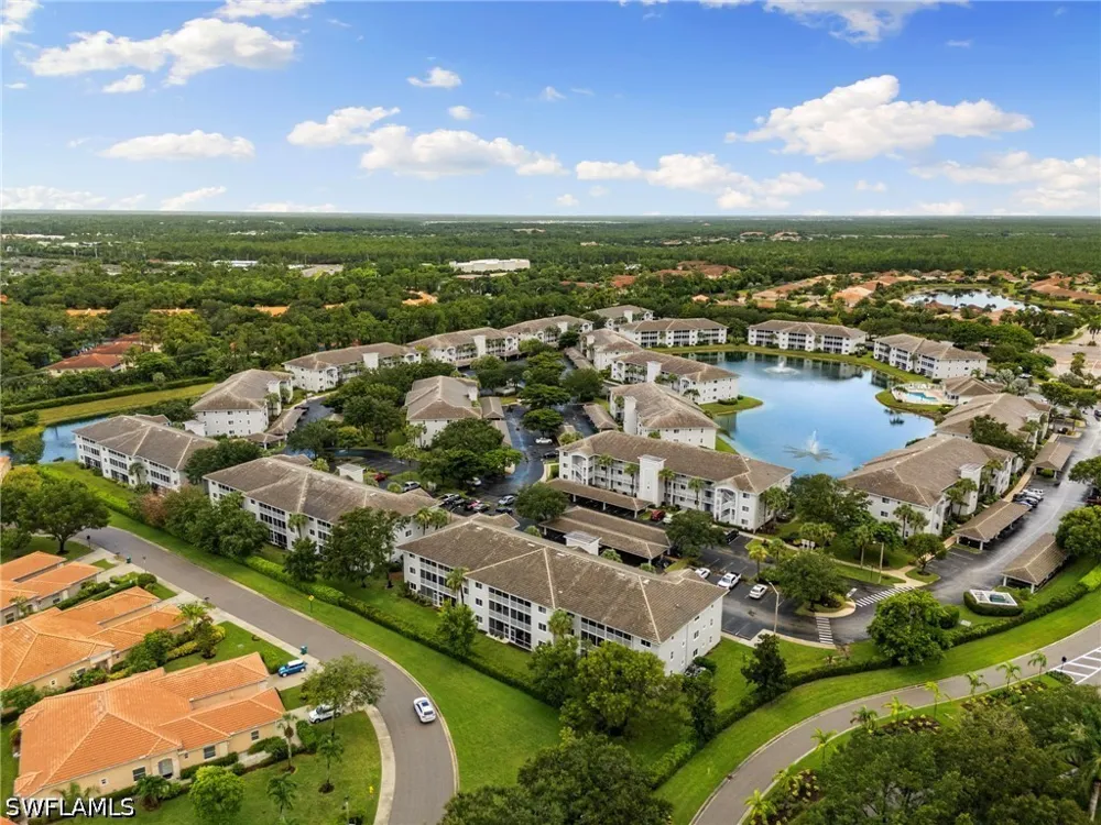Regal Heron Circle #106 Naples, FL 34104
