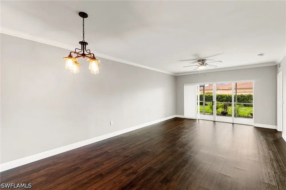 Regal Heron Circle #106 Naples, FL 34104