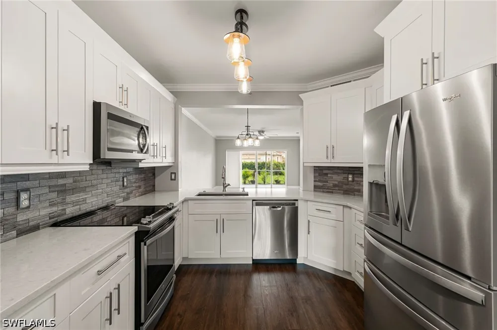 Regal Heron Circle #106 Naples, FL 34104