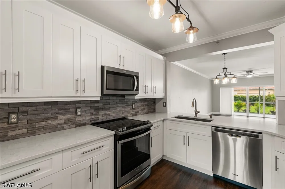 Regal Heron Circle #106 Naples, FL 34104