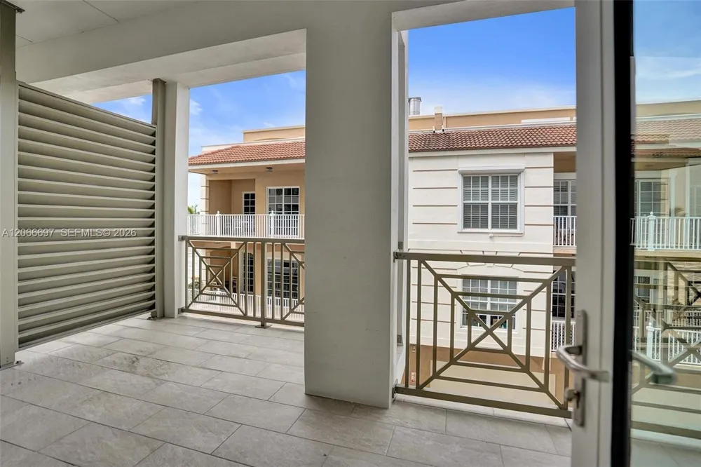 41 SW Seminole St #Unit #3-10 Stuart, FL 34994
