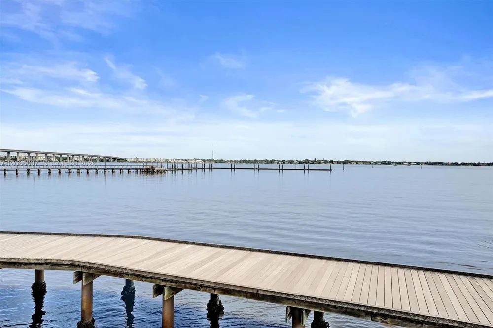 41 SW Seminole St #Unit #3-10 Stuart, FL 34994