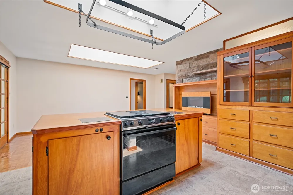 132 Alpha Longview, WA 98632