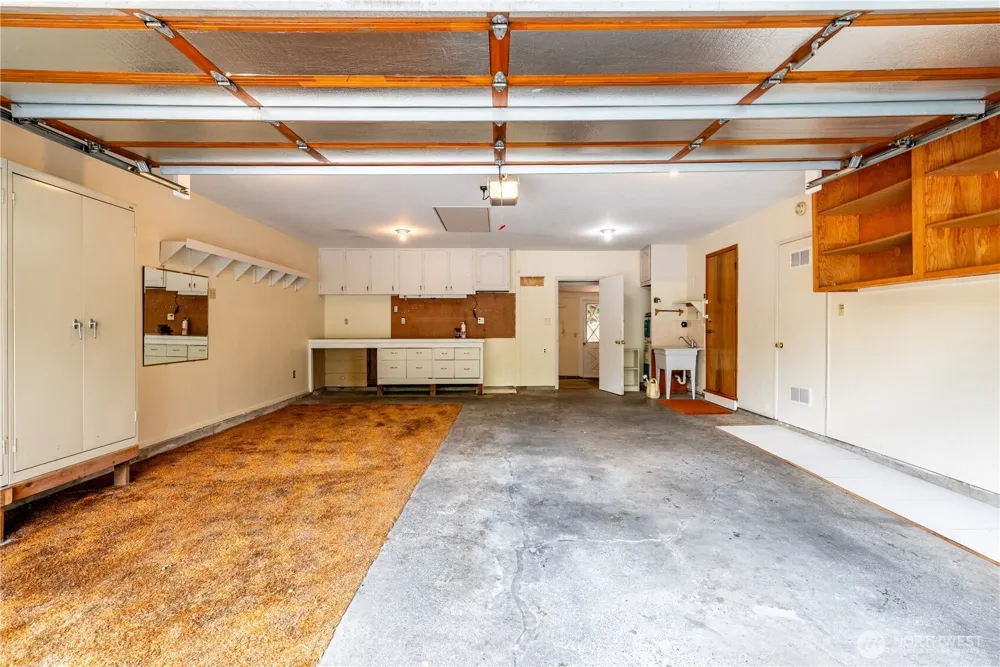 132 Alpha Longview, WA 98632