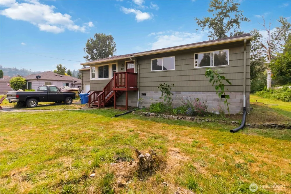109 Merritt Drive Longview, WA 98632