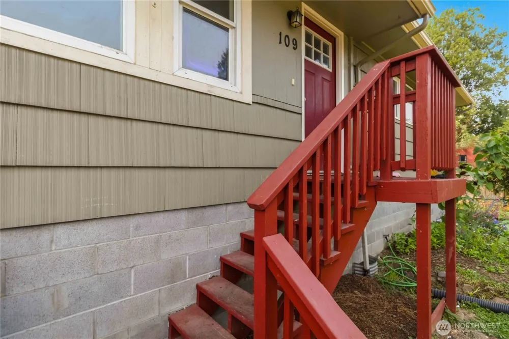 109 Merritt Drive Longview, WA 98632