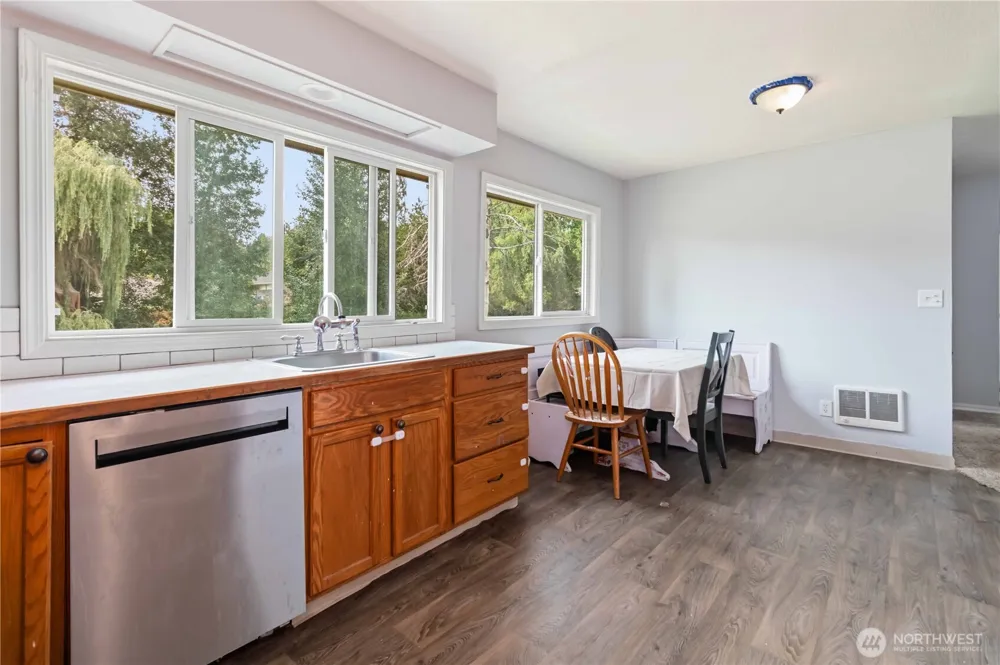 109 Merritt Drive Longview, WA 98632