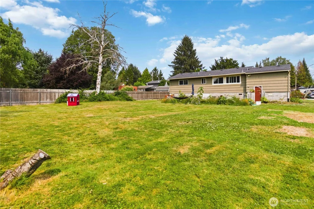 109 Merritt Drive Longview, WA 98632