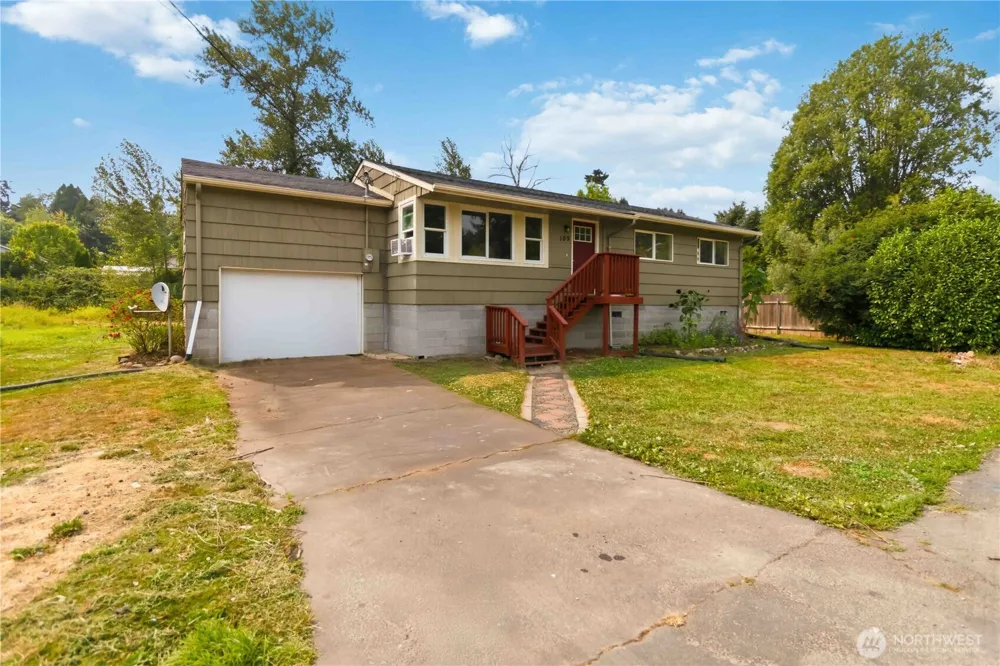 109 Merritt Drive Longview, WA 98632