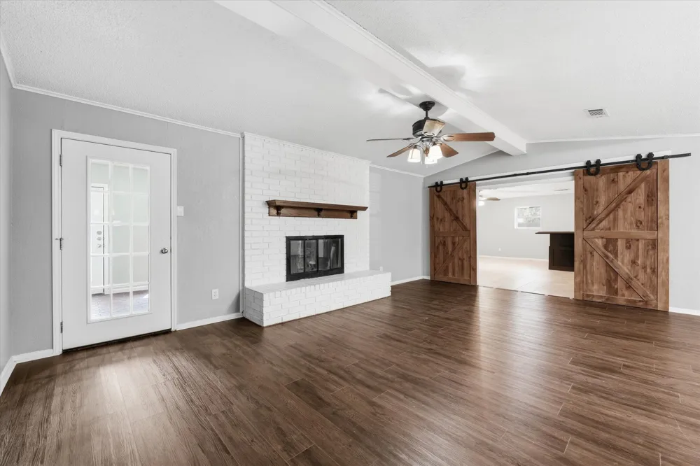 140 Towne West Drive Lorena, TX 76655