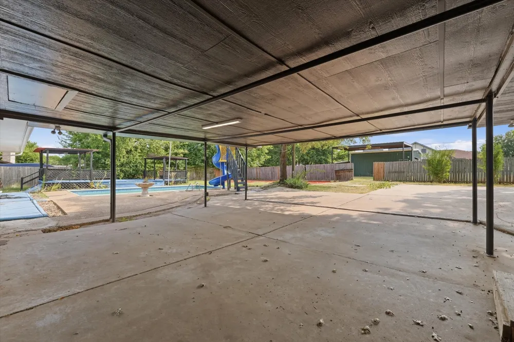 140 Towne West Drive Lorena, TX 76655