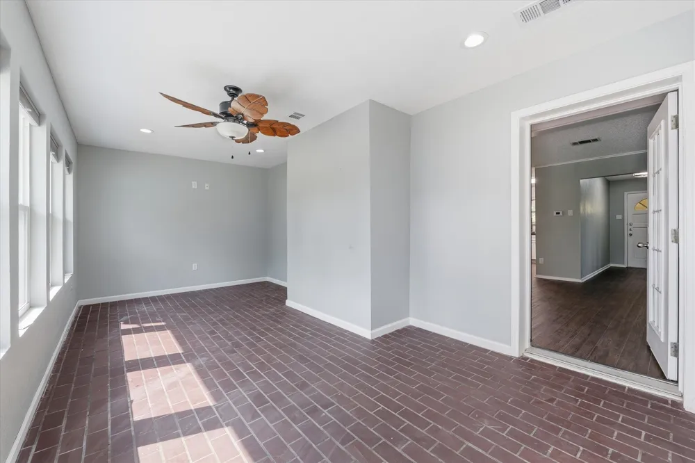 140 Towne West Drive Lorena, TX 76655