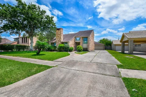 11907 Pepperdine Lane