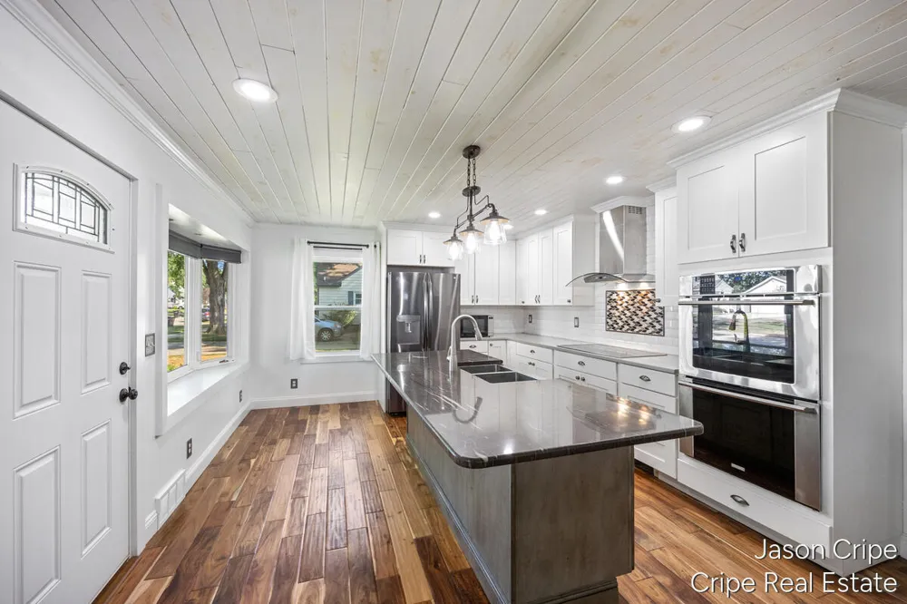 5666 Park Avenue Hudsonville, MI 49426