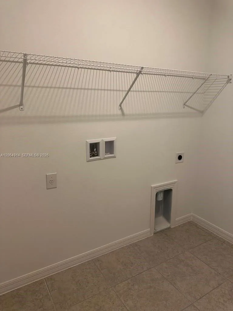 1828 SHADOW BOX BEND #1828 Saint Cloud, FL 34771