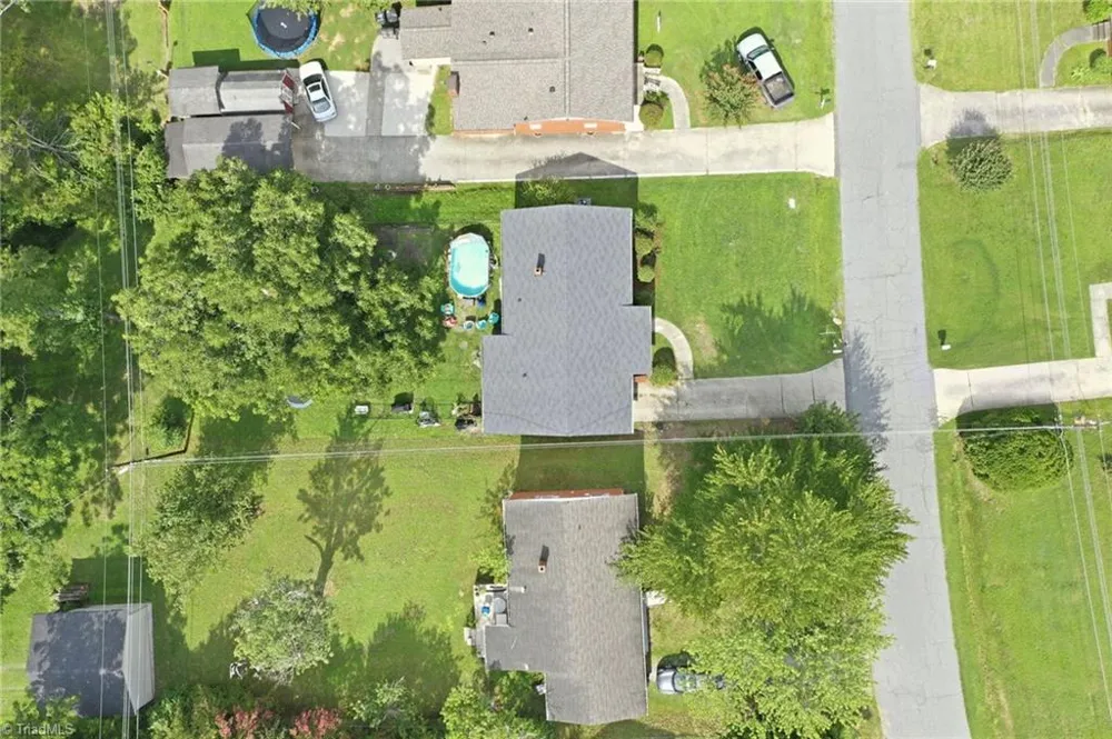 1208 Wallace Street Burlington, NC 27217