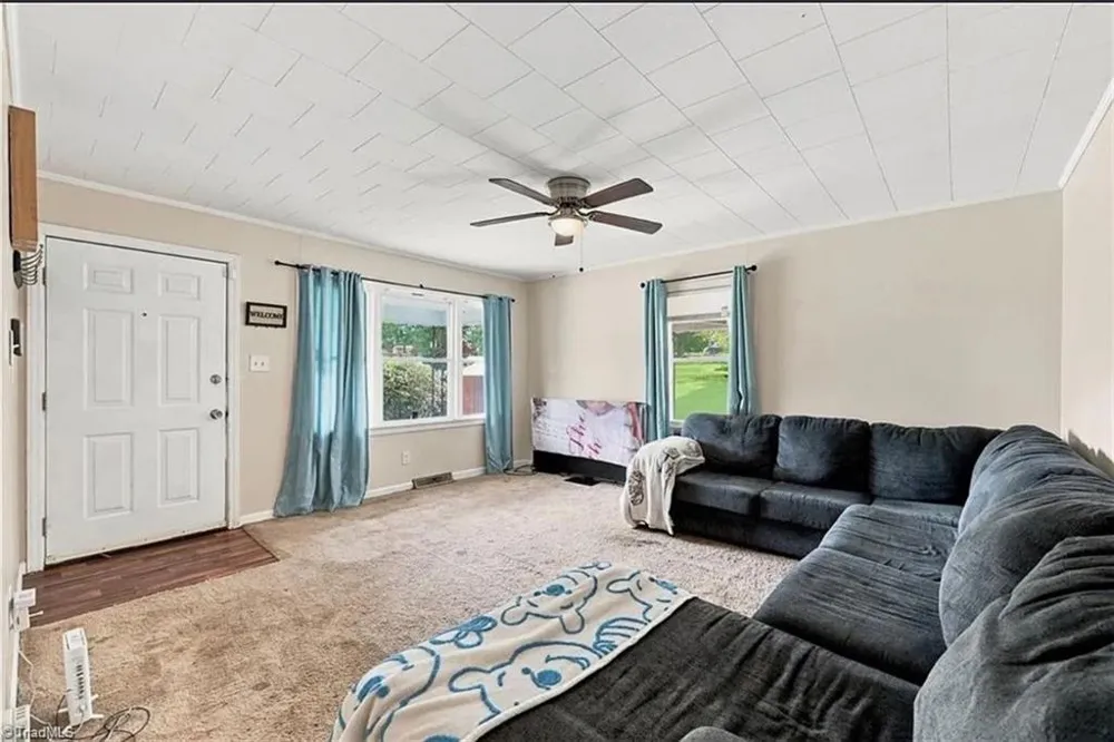 1208 Wallace Street Burlington, NC 27217