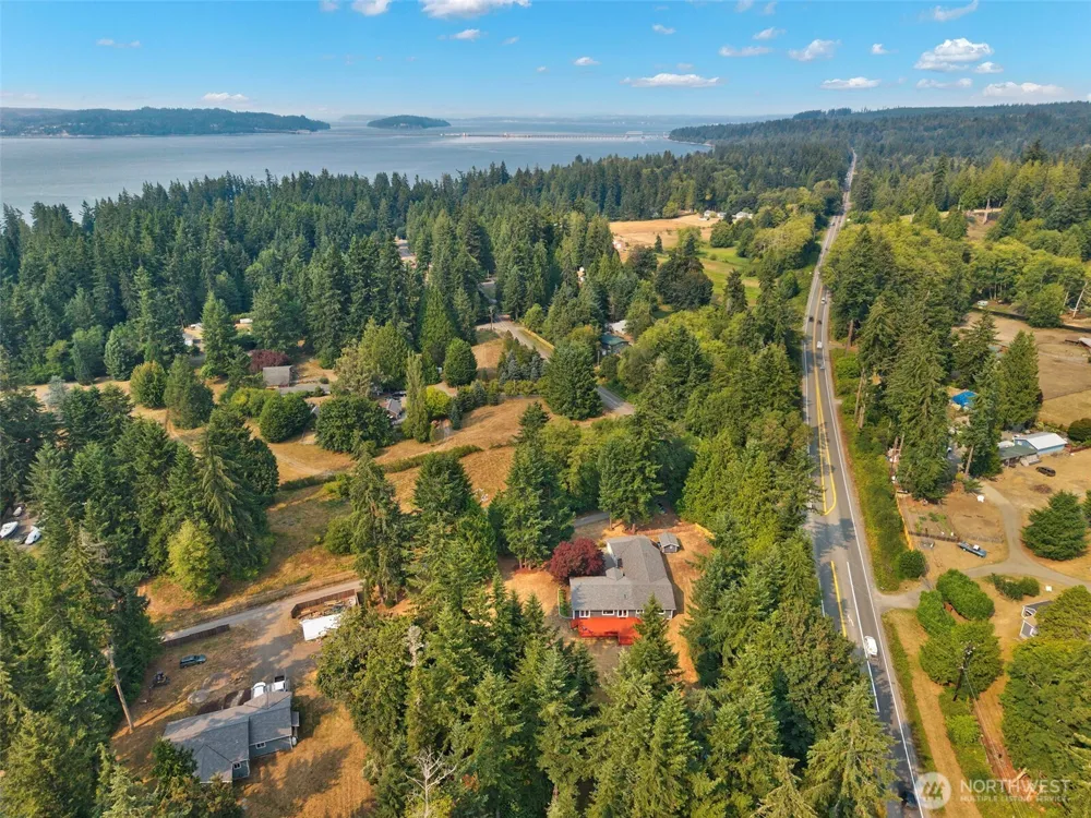 635 NE Stenman Lane Poulsbo, WA 98370