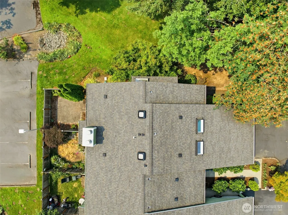 13229 SE 256th Street #J4 Kent, WA 98042