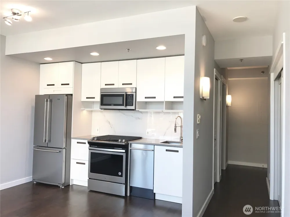 2801 1st Avenue #1115 Seattle, WA 98121