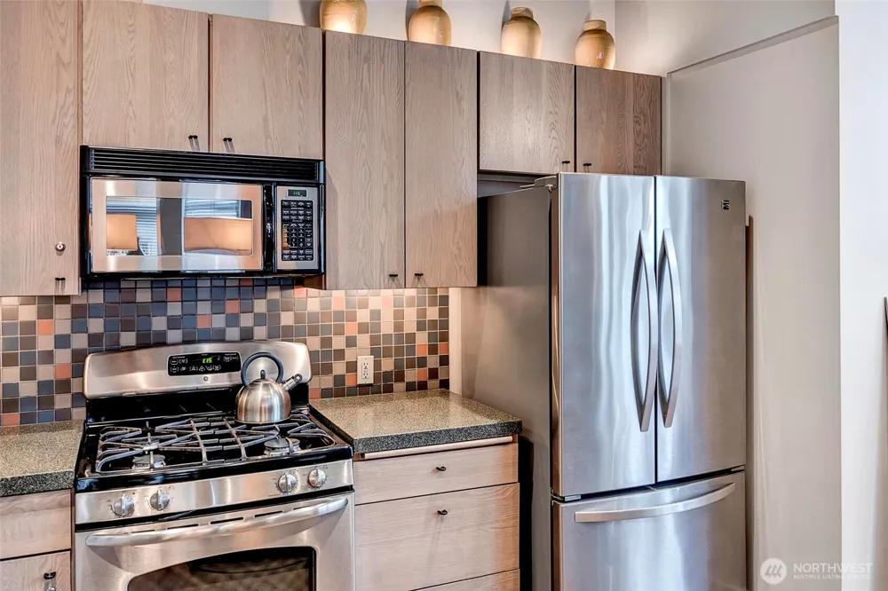 2801 1st Avenue #1115 Seattle, WA 98121