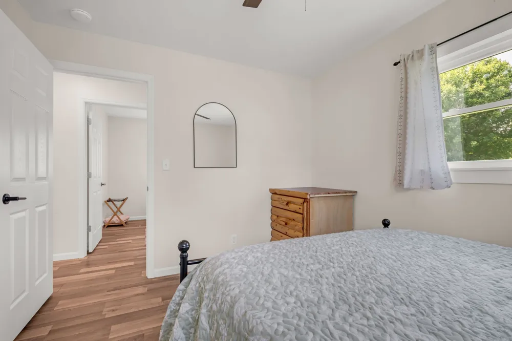 206 Murphree Ave Waverly, TN 37185