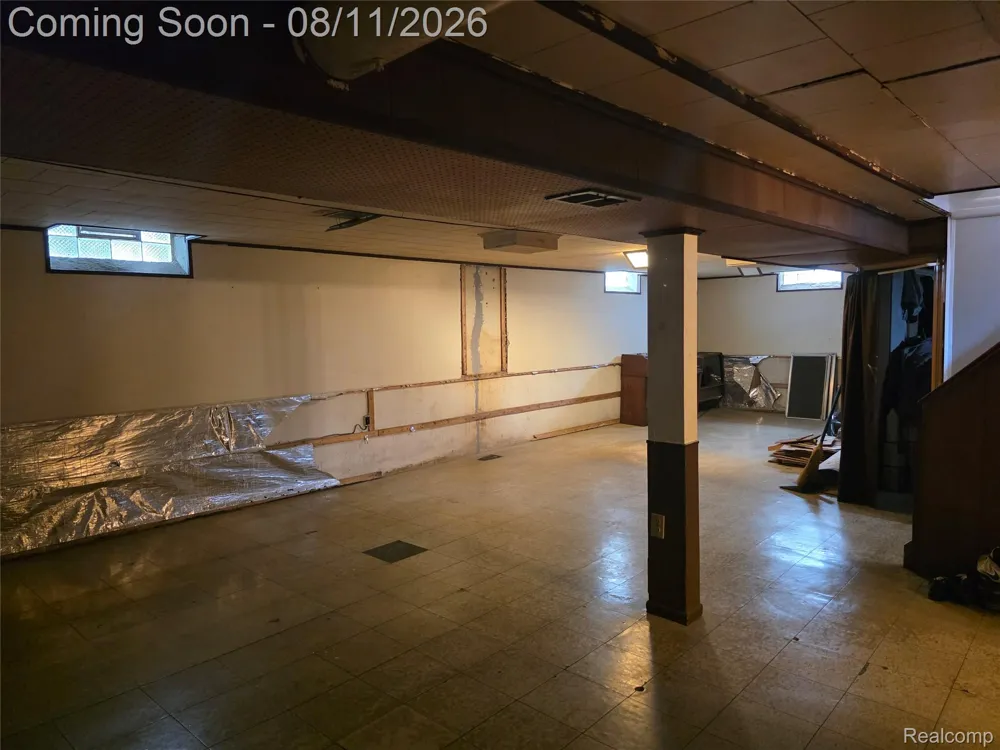 8841 Wormer Redford Charter Township, MI 48239