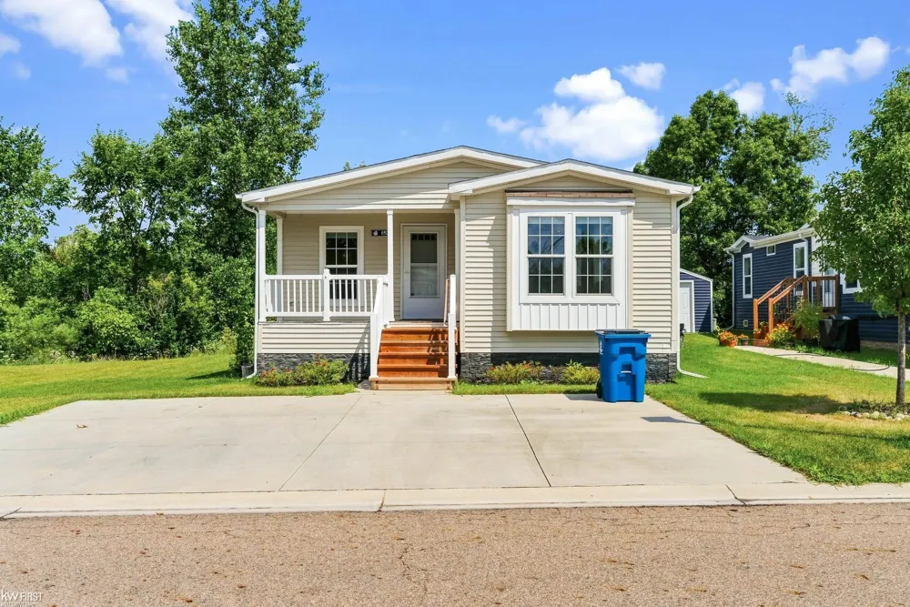 6500 Prince Boulevard Tyrone Township, MI 48430