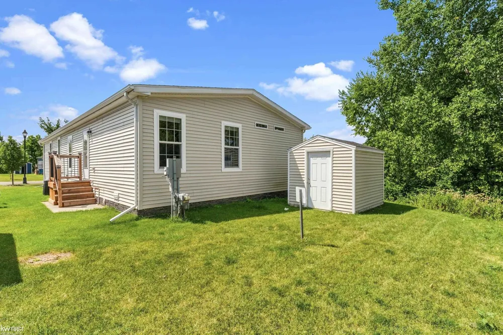 6500 Prince Boulevard Tyrone Township, MI 48430