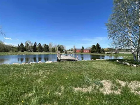 6600 Cemetery Road