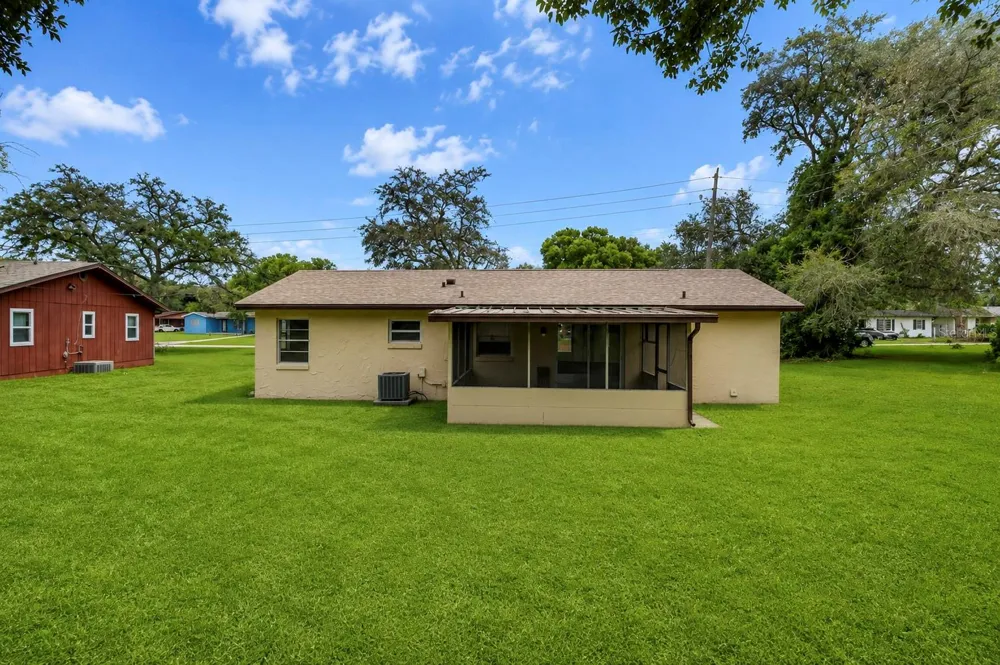1532 NORMANDY BOULEVARD Deltona, FL 32725
